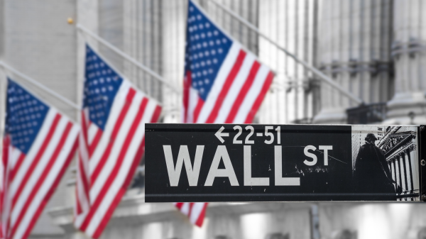 洪萨速配 全球金融市场正在发生一些“更深层次”的事情？日债、美债拍卖遇冷，黄金、比特币新高